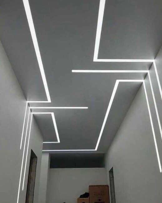 Натяжной потолок с подсветкой в Адлере